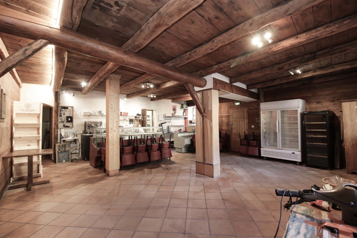 Local commercial  - VALLOIRE VALLOIRE