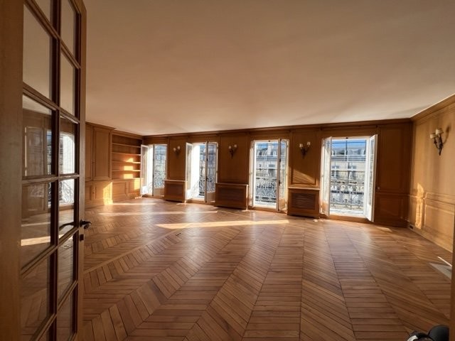 Appartement 6 pièces - 233m² 